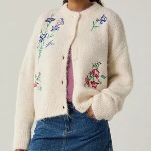 BDG SWEATER